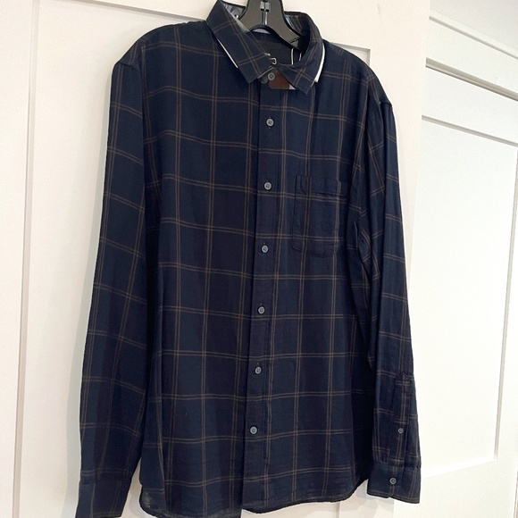 Vince Men's NWT Windowpane Long Sleeve Button down shirt navy Sz Large - Picture 2 of 5